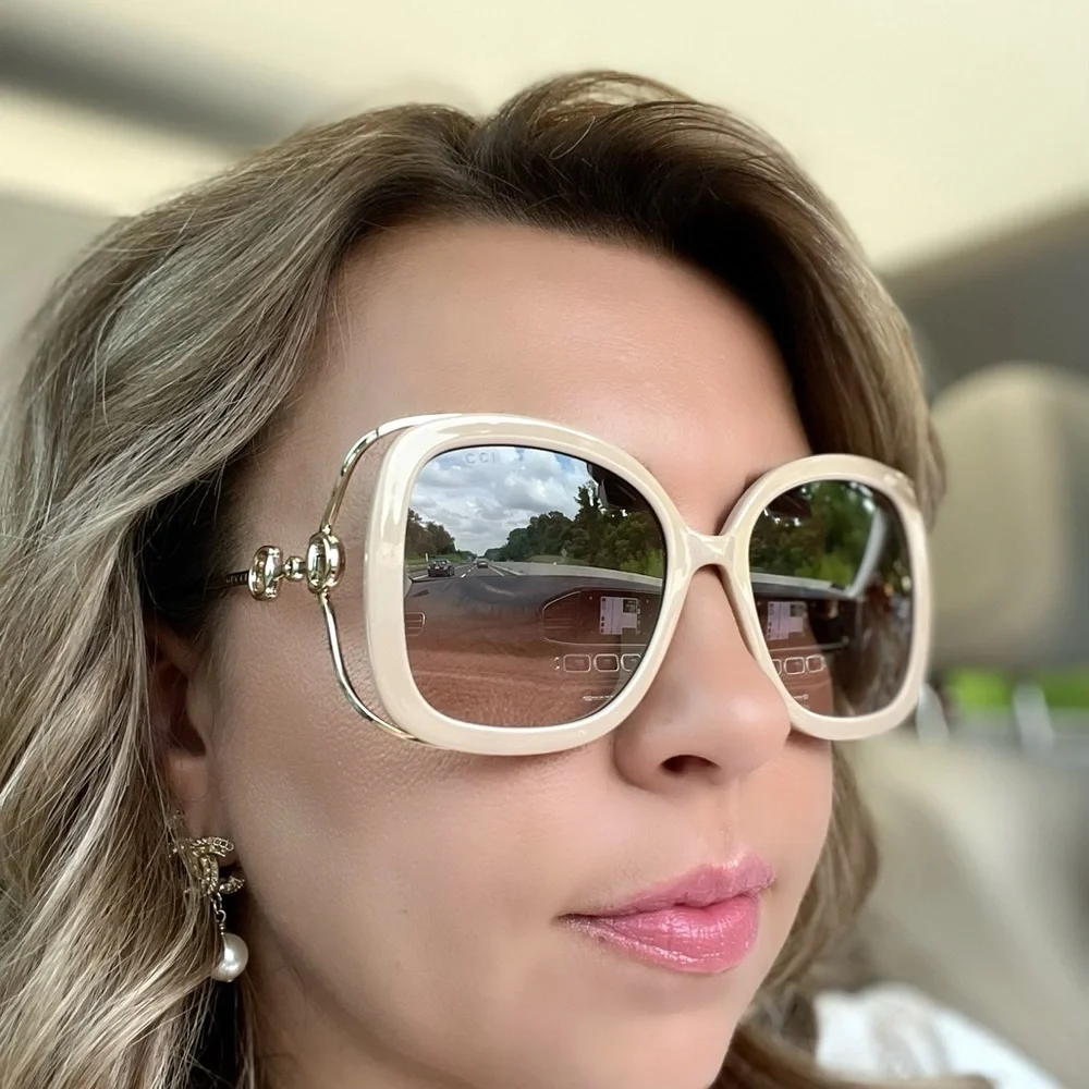 Gucci luxurious oversized sunglasses ⭐️⭐️⭐️